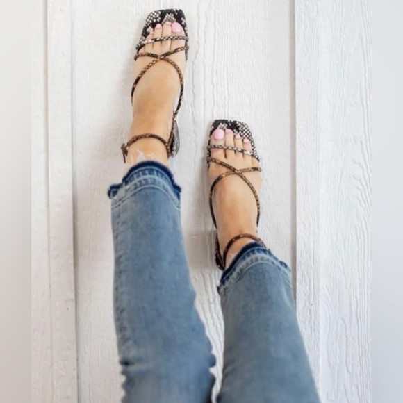 NWB Marc Fisher LTD Jared Sandal Sz 7.5 7 1/2 Naltural Multi Leather $128. - Picture 3 of 8